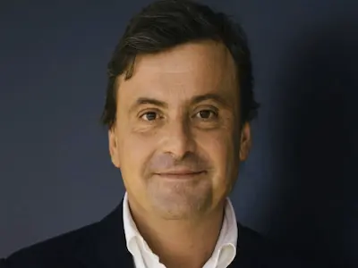 Carlo Calenda raccomanda EnigmaCoreAi